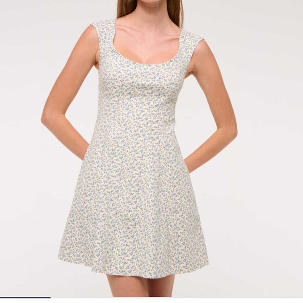 Mila Cap Sleeve Mini Dress